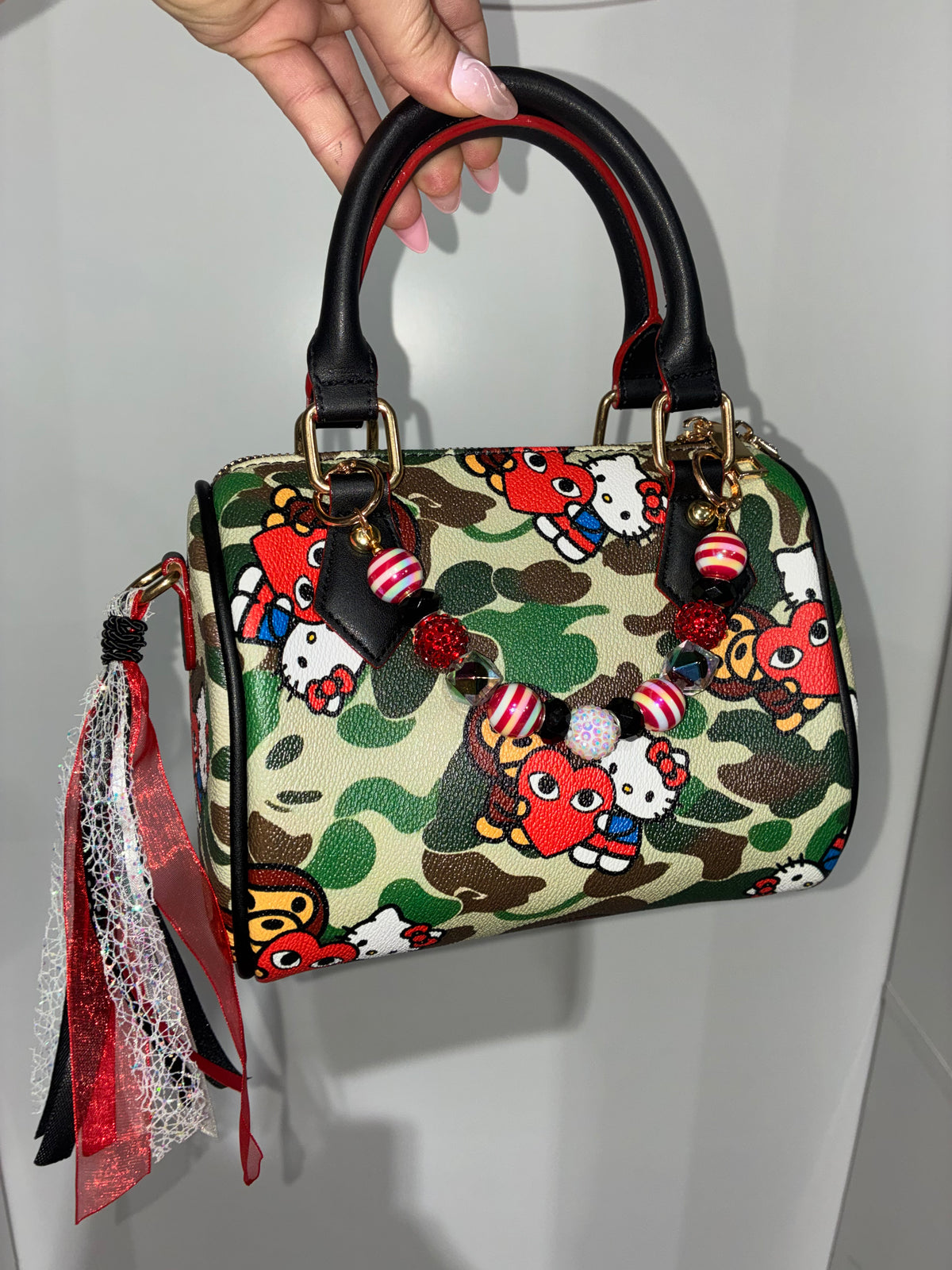 Love Struck Camo Bag 🍒